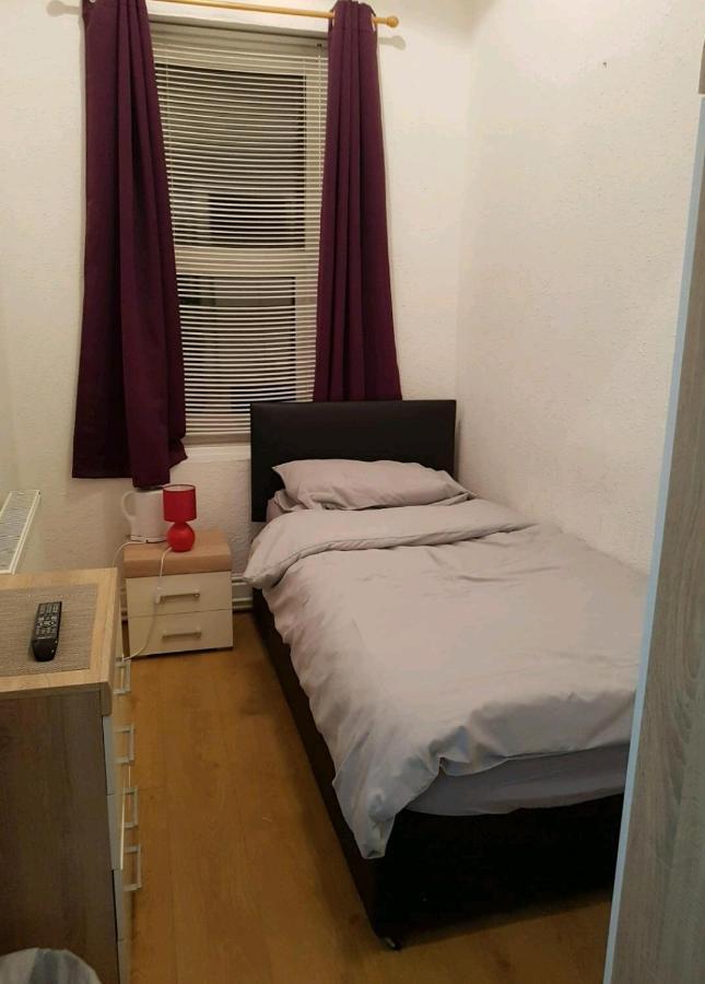 Parkview Hotel And Guest House St Helens  Екстериор снимка